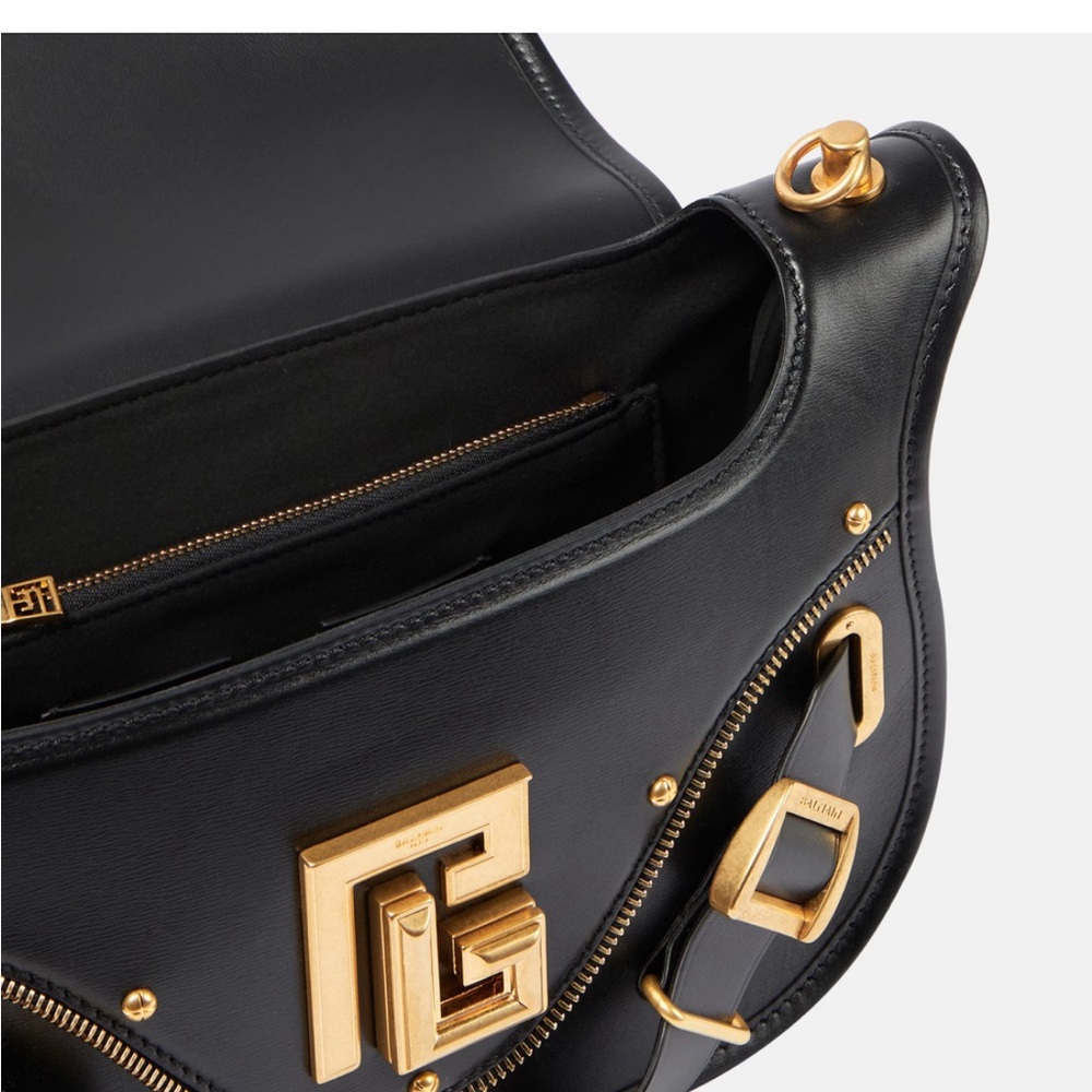 Balmain - Picture 3 of 9